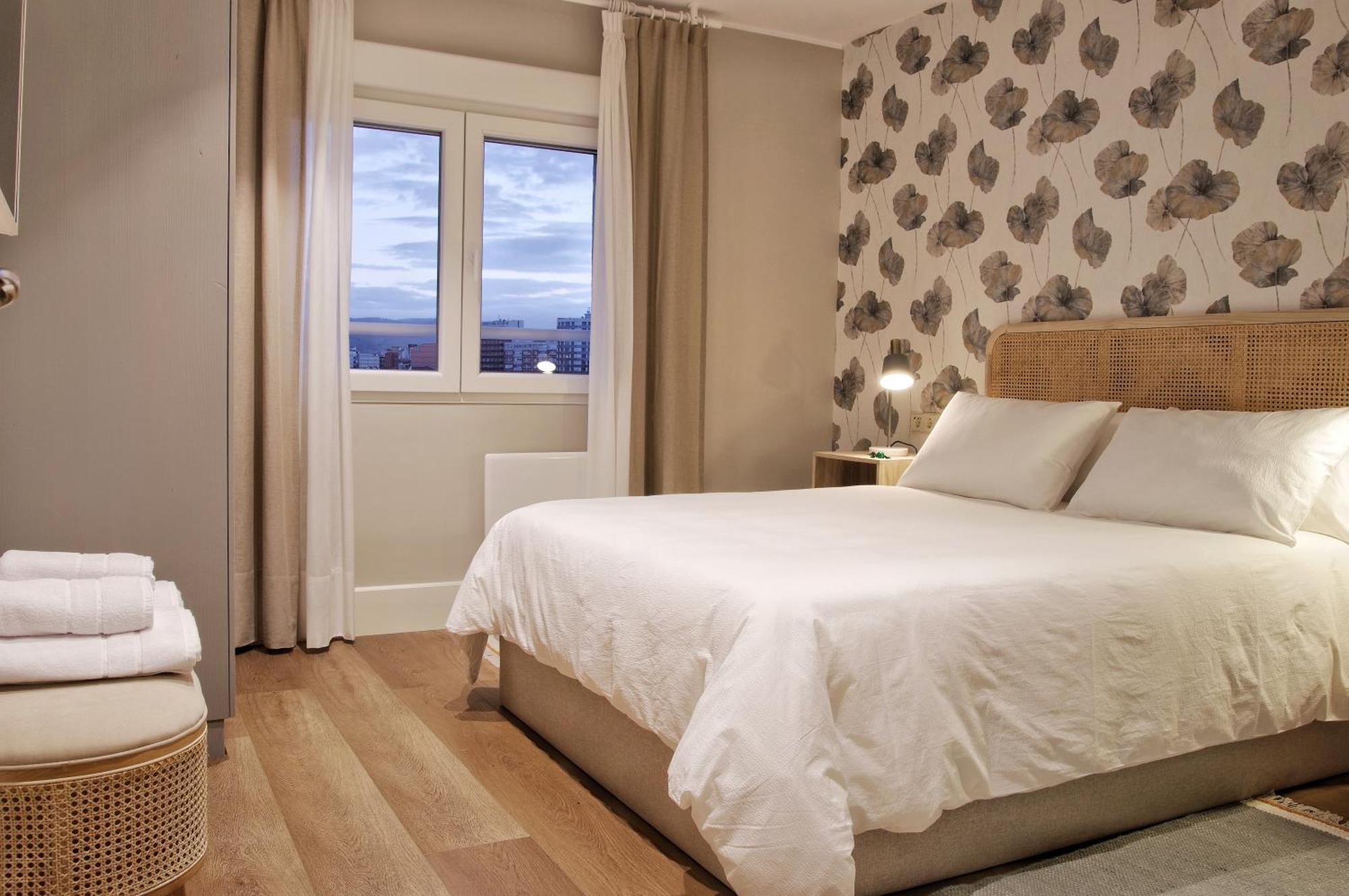 Apartamentos Bahia San Lorenzo Gijón Extérieur photo
